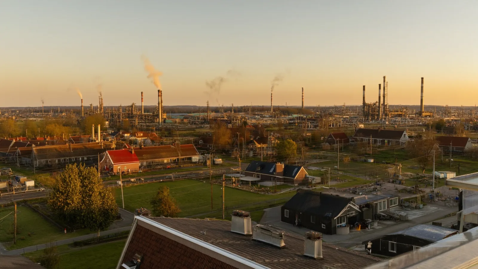 Stroomstoring raffinaderij Limburg: risico industrie